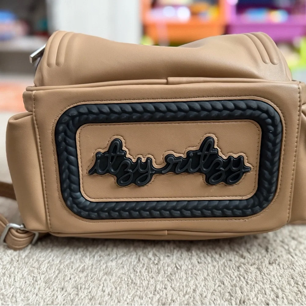 Itzy Ritzy Chai Mini Plus Backpack - Picture 5 of 6